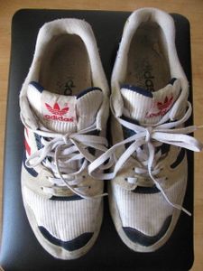 adidas ZXのYahoo!オークション(旧ヤフオク!)の相場・価格を見る
