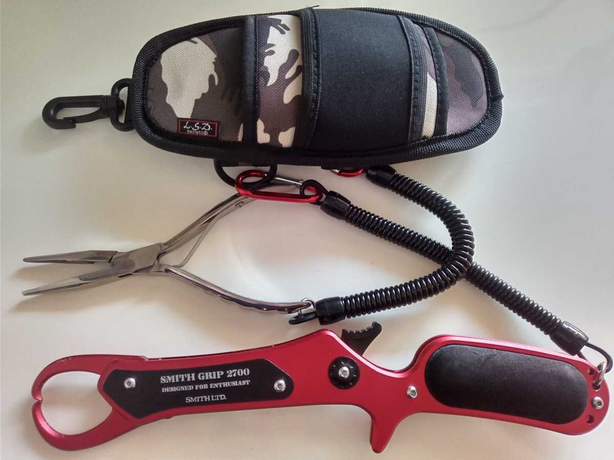 □【フィッシュグリッププライヤーケース】3点セット SMITH L.S.D.