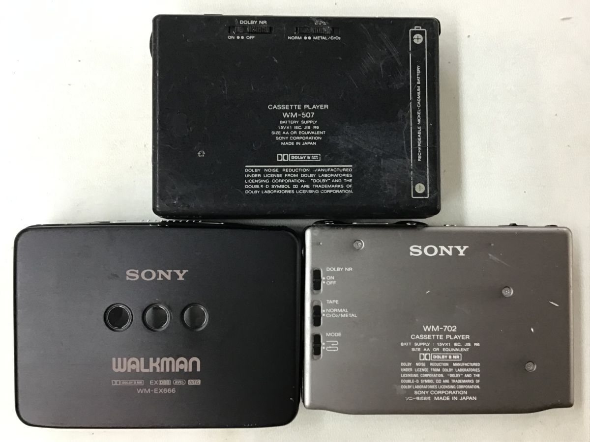 オーディオ機器 SONY ソニー WALKMAN WM-702 カセットプレーヤー
