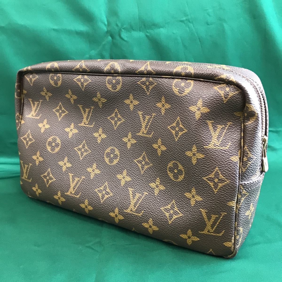 LOUIS VUITTON ルイ ヴィトン モノグラム トゥルース トワレット28