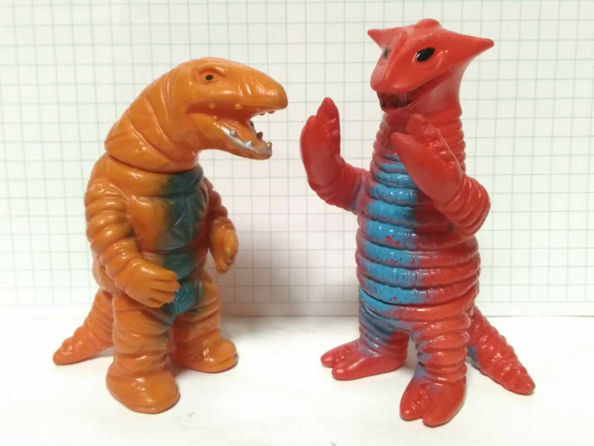 □ブルマァク 当時物 帰ってきたウルトラマン サドラー & デットン