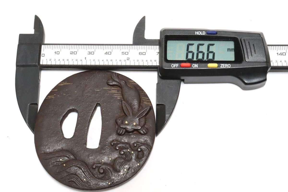 鉄地 鍔 無銘 刀部 うさぎの中古品・新品・未使用 鉄 日本刀
