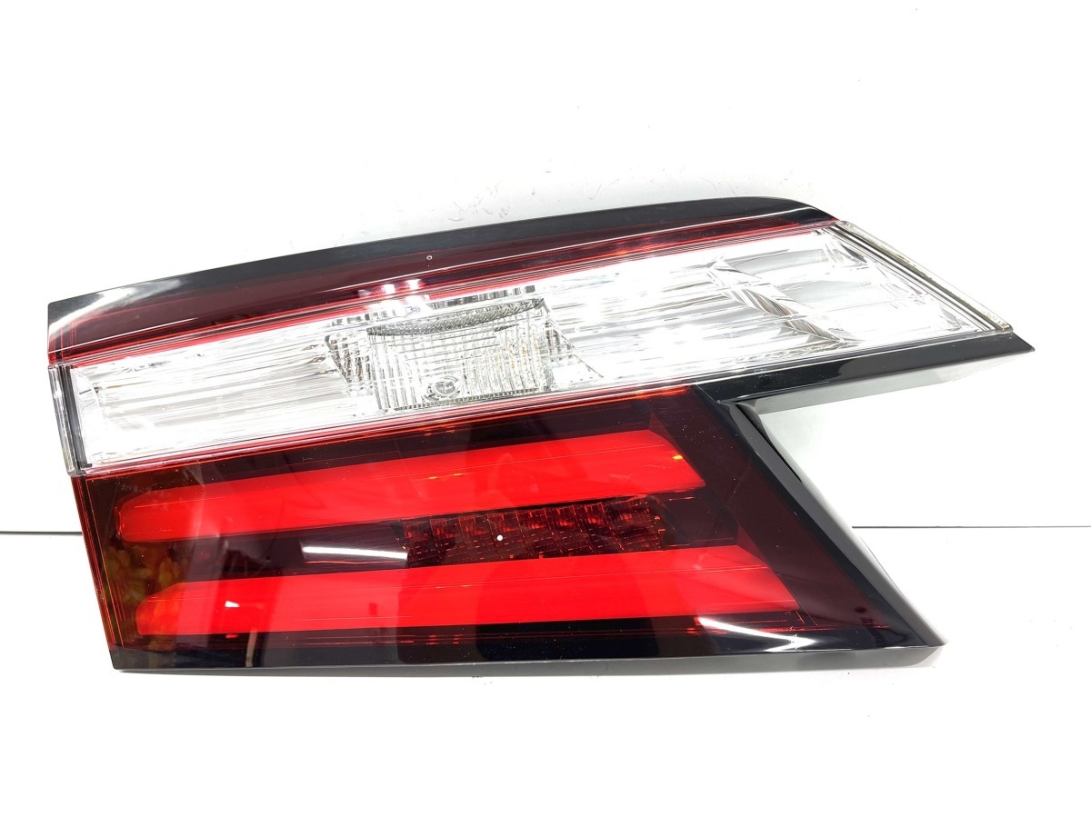 オデッセイ（RC1⁄RC2⁄RC4）後期型 純正LEDテールランプ 左右セット