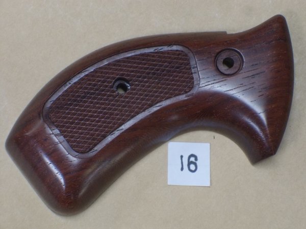 タナカワークス Kフレーム用 S＆W バナナグリップレプリカ