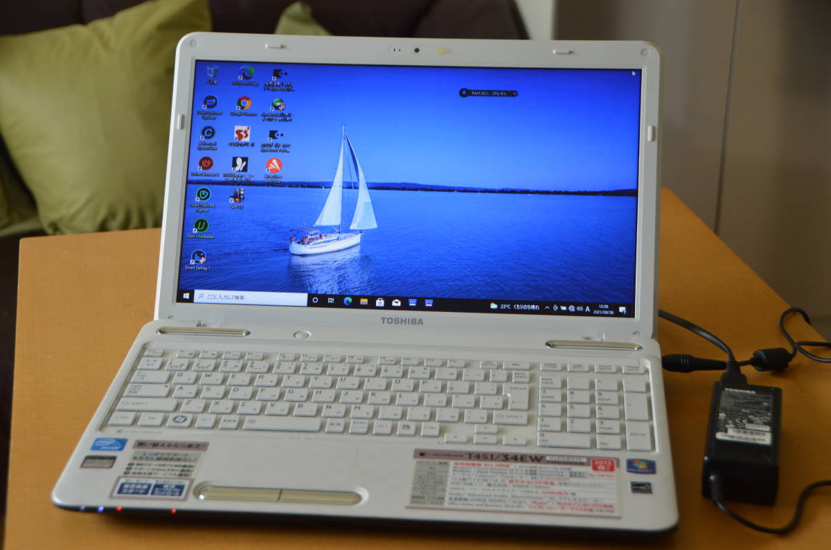 dynabook 東芝 Windows10に無償アップグレードTOSHIBA T451前編 | 増設 