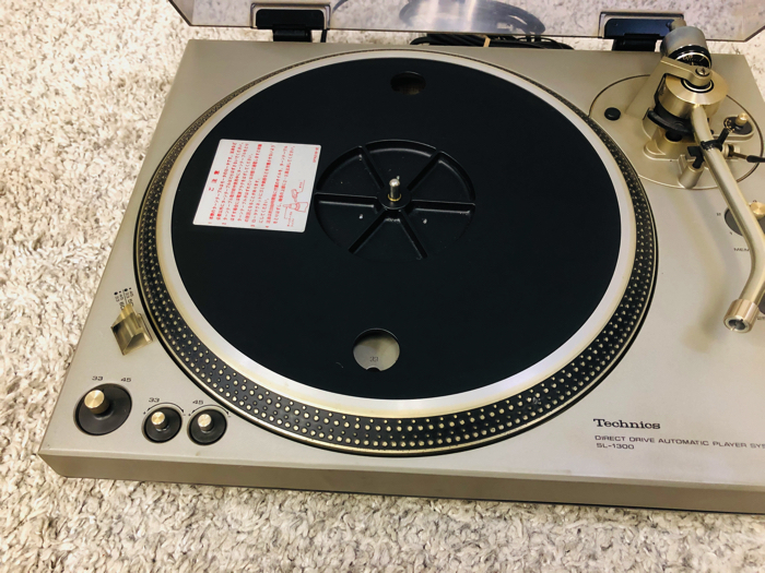 Technics SL-1300 : レコードプレーヤー ダイレクトドライブターン