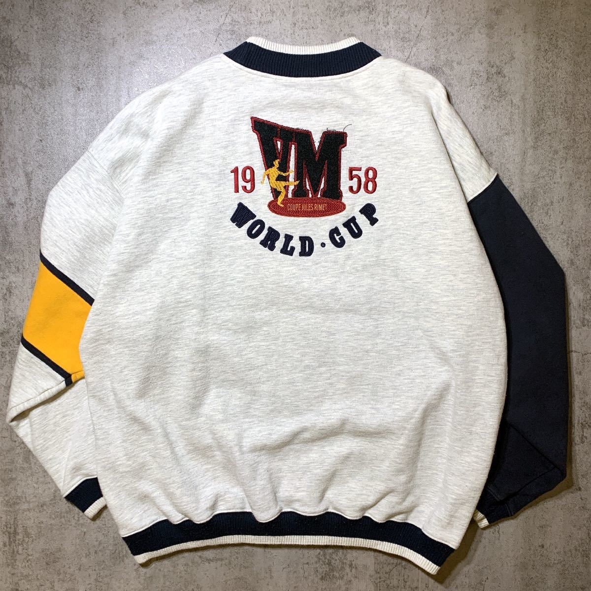 激レアお宝 80s-90s adidas オールドアディダス サッカーワールド 