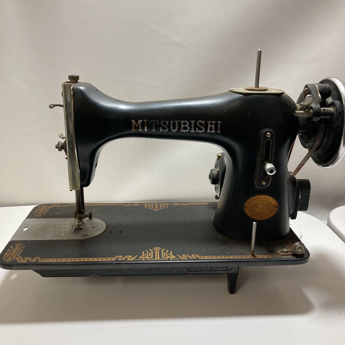 ☆【ジャンク品】MITSUBISHI 三菱 アンティークミシン レトロ 