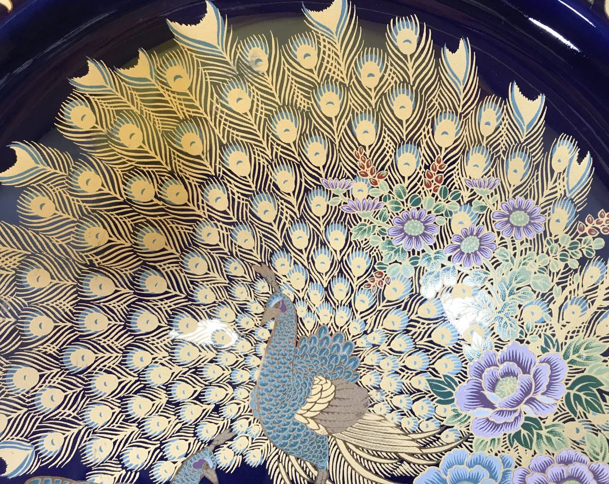 孔雀柄 大皿 飾り皿 花鳥図 古美術 Made In Japan 大皿 売買されたオークション情報 Yahooの商品情報をアーカイブ公開 オークファン Aucfan Com