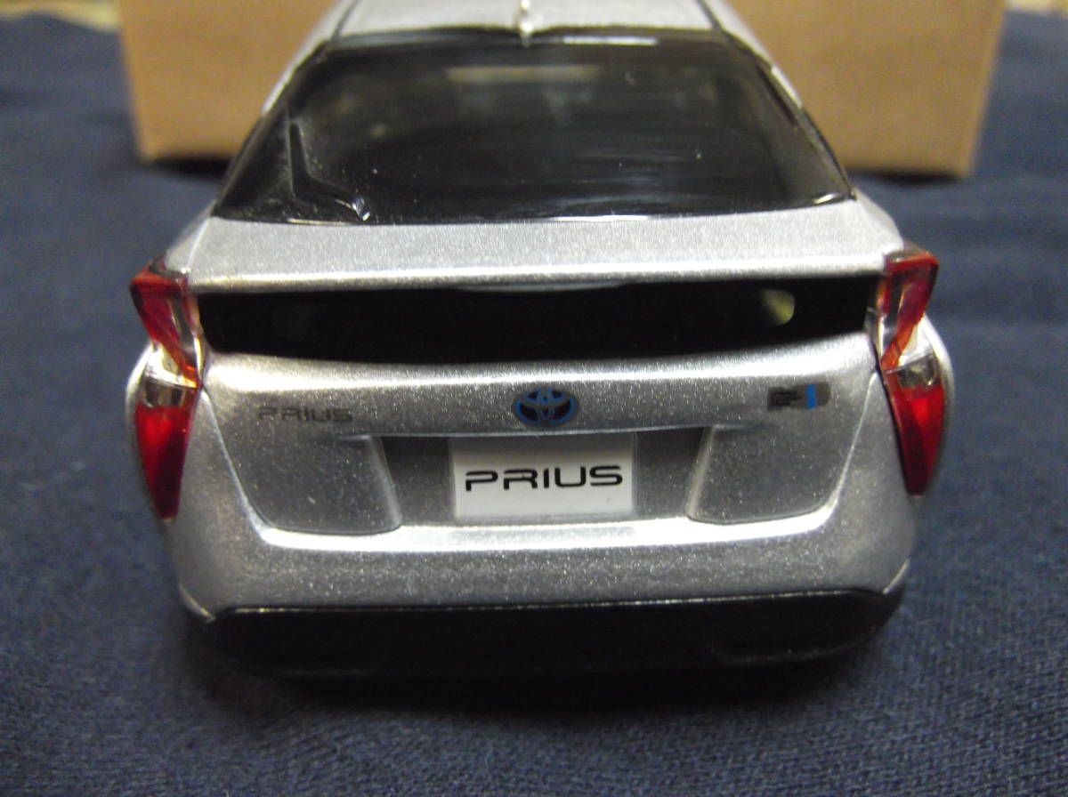 ○新品 未使用品 非売品 1/30 トヨタ 新型プリウス PRIUS 前期 非売品