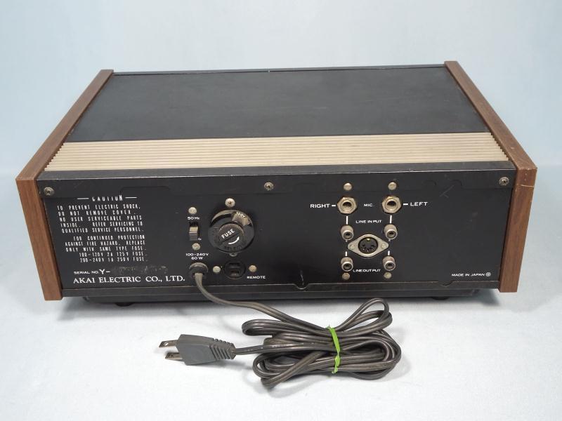 CR-81D AKAI アカイ 0 Stereo 8トラックデッキCR-81D □ジャンク AKAI