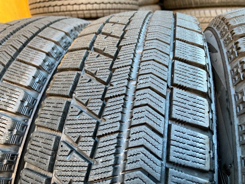 175⁄65R15 ブリヂストン ブリザック ブリザックVRX VRX 84Q 車