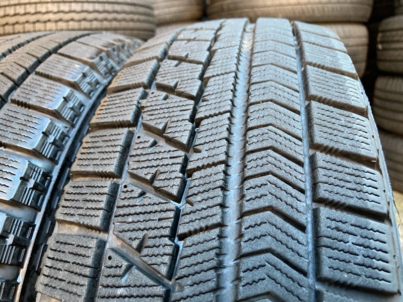175⁄65R15 ブリヂストン ブリザック ブリザックVRX VRX 84Q 車