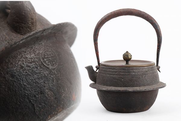 氷』金寿堂 釜師 金森太吉作 羽根付 鉄瓶 鉄壷 手取釜 煎茶道具 初荷