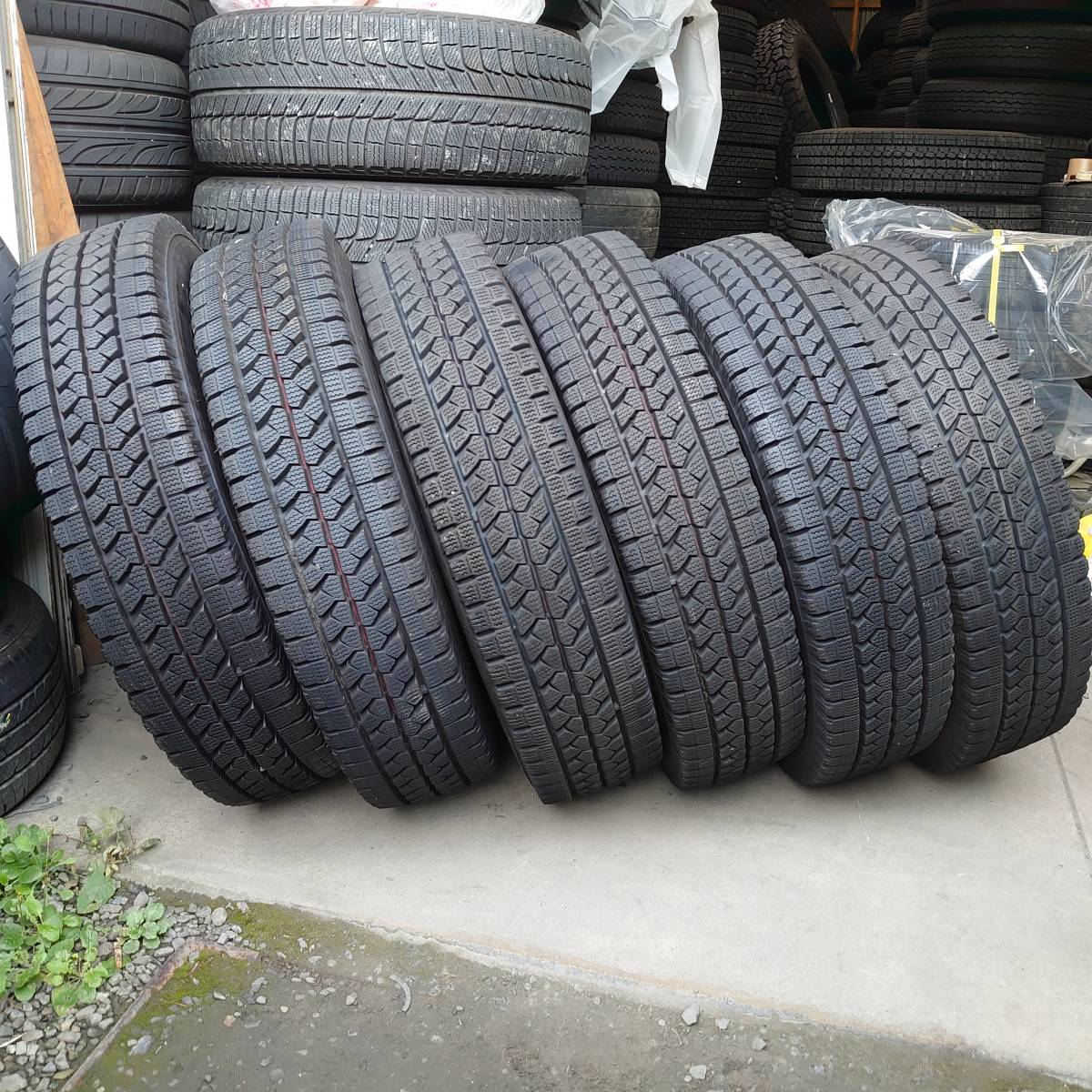195／85r16 スタッドレスタイヤの通販 スタッドレスタイヤ（車用品｜車 