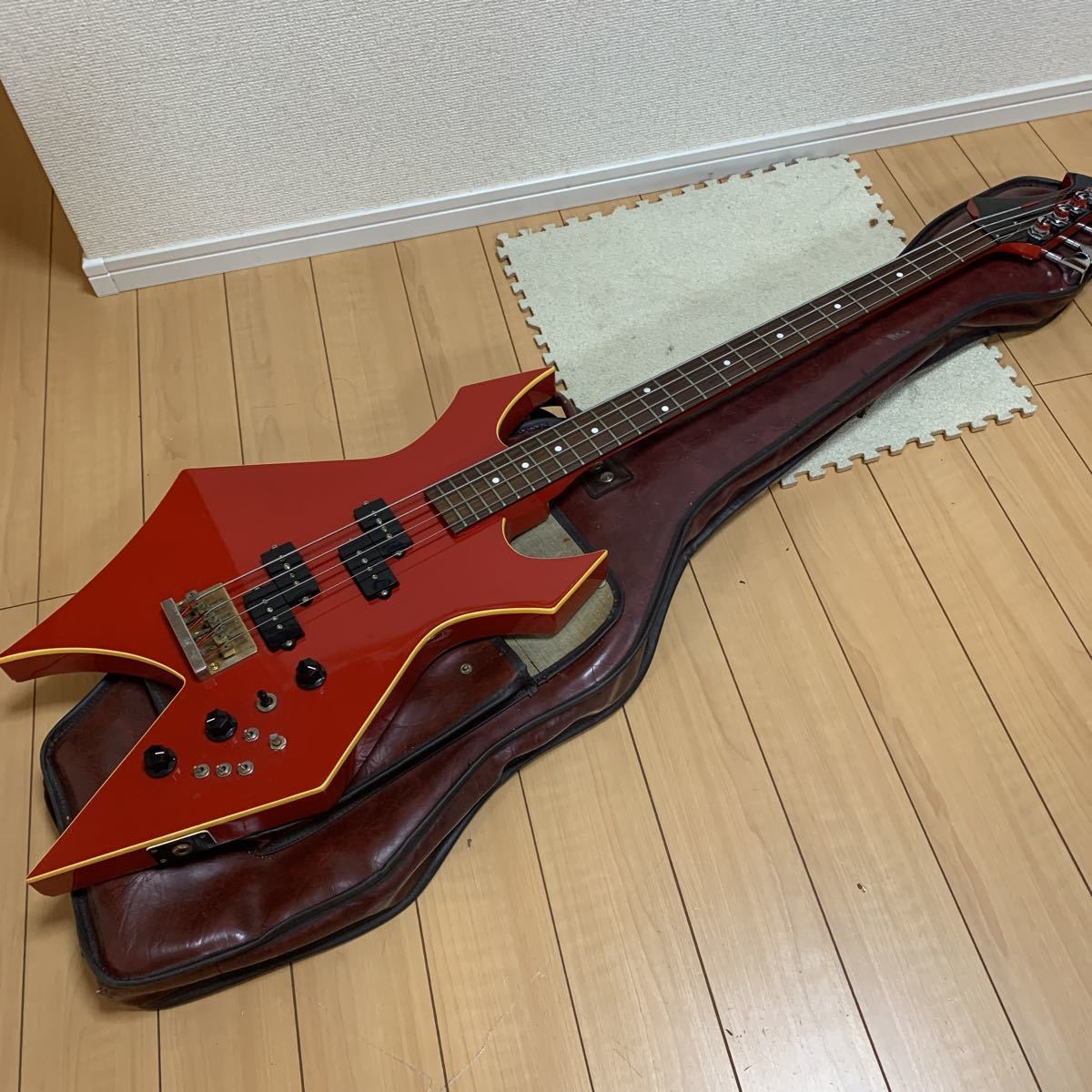 エレキベース メーカー不明、ケース付き メーカー不明 楽器、器材 BASE