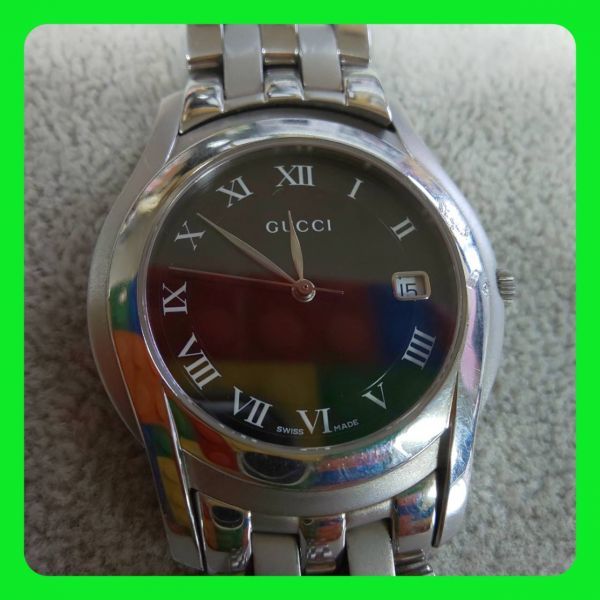 最新作，低価 E024060 グッチ GUCCI メンズ腕時計 5500M クォーツ 電池 