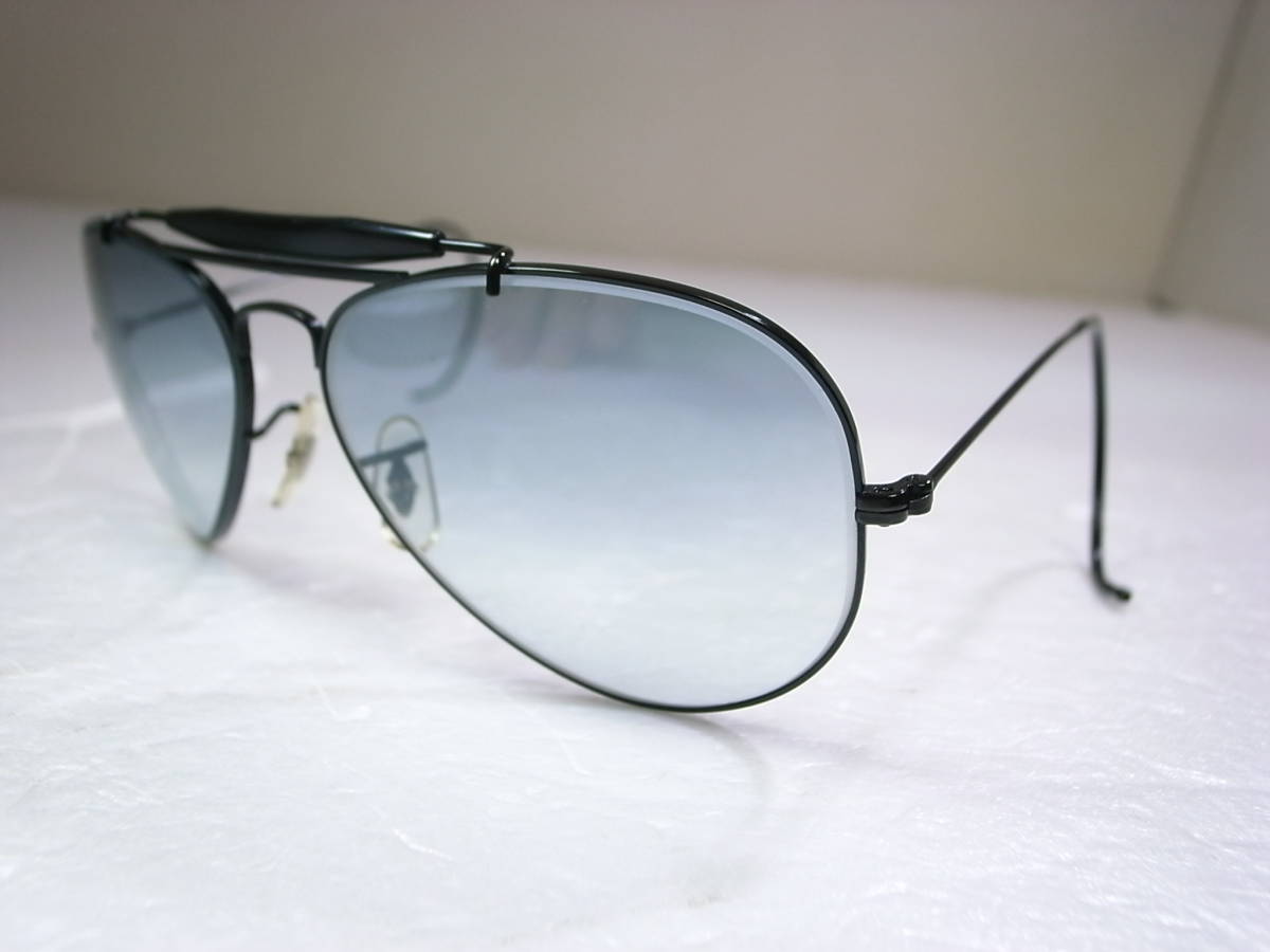 B&L レイバン アウトドアーズマン 70's 調光 ハーフグレイ 米国製 ビンテージ ボシュロム RAYBAN USA ブリッジ表記上下逆個体 ブラック アウトドアーズマン レイバン B&amp;L 希少70s・激レアB&amp;L 調光 希少70's