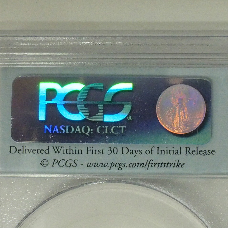 142.PCGS 鑑定済み パンダ 金貨 1/10 オンス 2011 50元 MS70 f002 中国