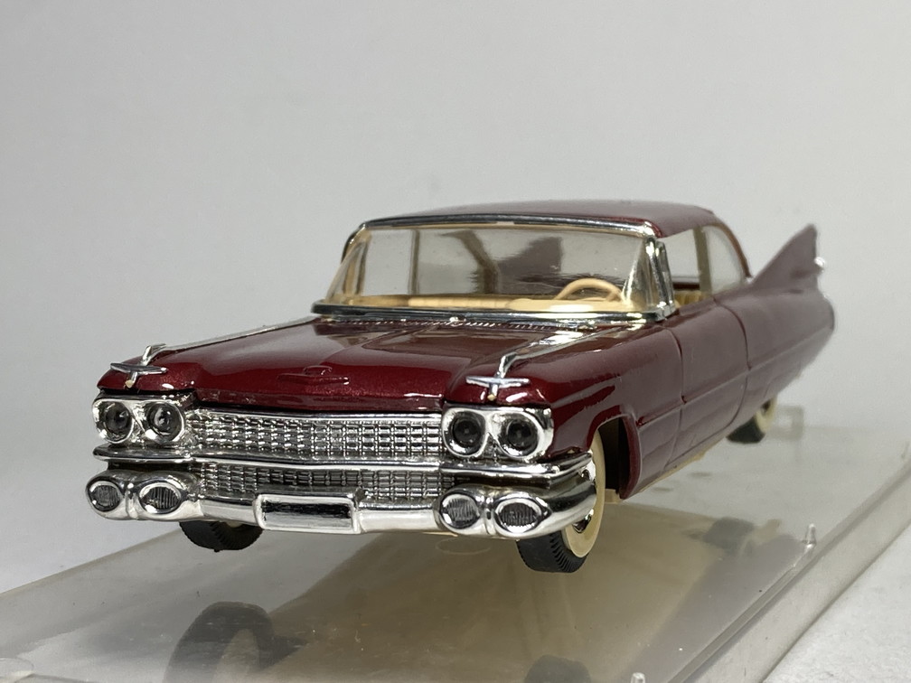 Vitesse 1/43 - Cadillac Type 62 Cabriolet 1959 Just Married