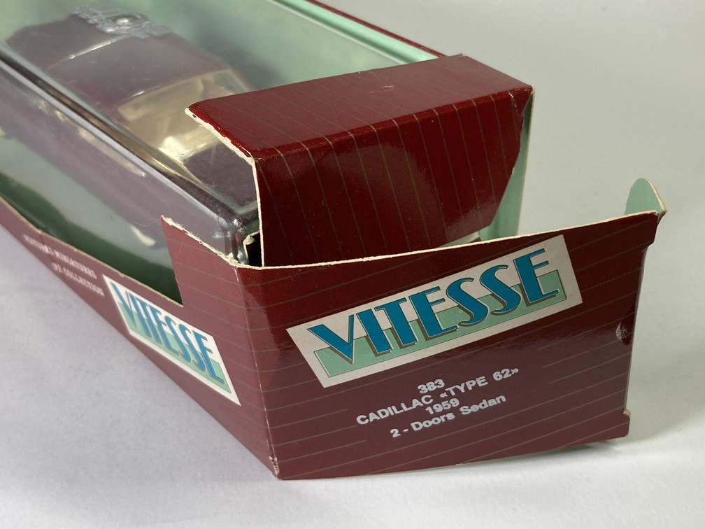 Miniature NOREV 1/43 - Cadillac Type 62 Verte - 1959 - Fourgon ?