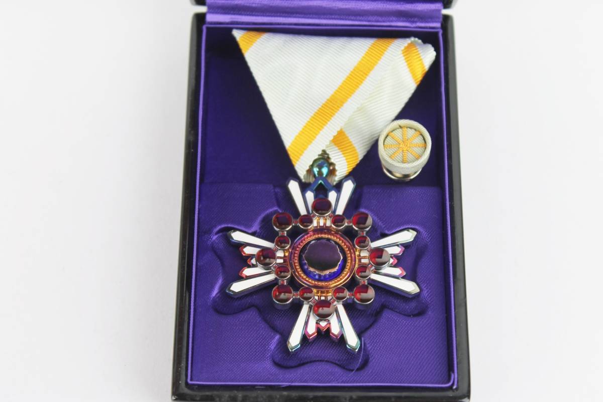 勲五等瑞宝章 勲章 Yahoo!オークション - -勲五等瑞宝章の中古品・新品 