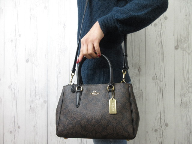 未使用展示品 COACH コーチ シグネチャー柄 ハンドバッグ ショルダーバッグ バッグ PVC×レザー 茶×黒 2WAY 44528