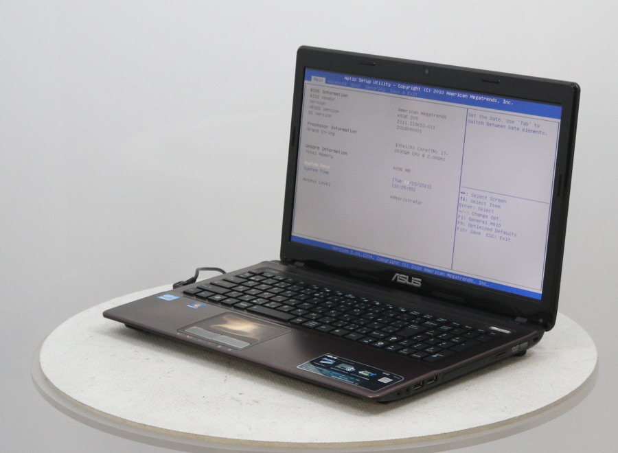 ASUS ノートPC K53E Core i7 2630QM搭載 ASUS K53E-SX2630 - Core i7-2630QM 2.00GHz 4GB □現状品 ASUS