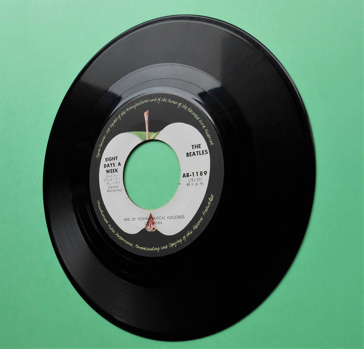 10 アップル　500円盤 For Saleの裏ジャケ写真使用って地味過ぎない？　玉ねぎ頭ジョージ　AR-189　ノーリプライ The Beatles ビートルズ_10