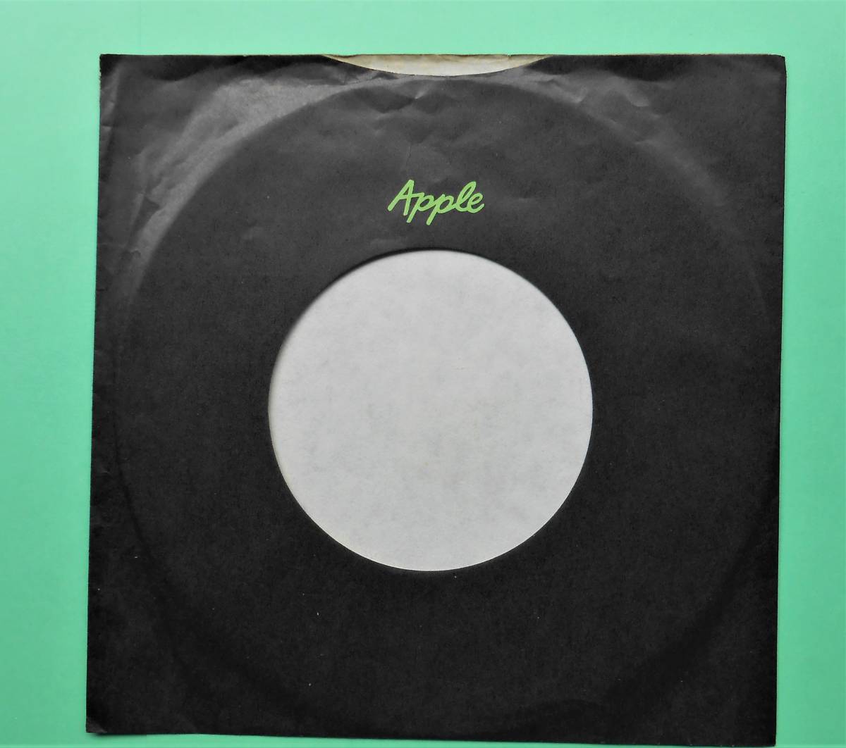 10 アップル　500円盤 For Saleの裏ジャケ写真使用って地味過ぎない？　玉ねぎ頭ジョージ　AR-189　ノーリプライ The Beatles ビートルズ_5