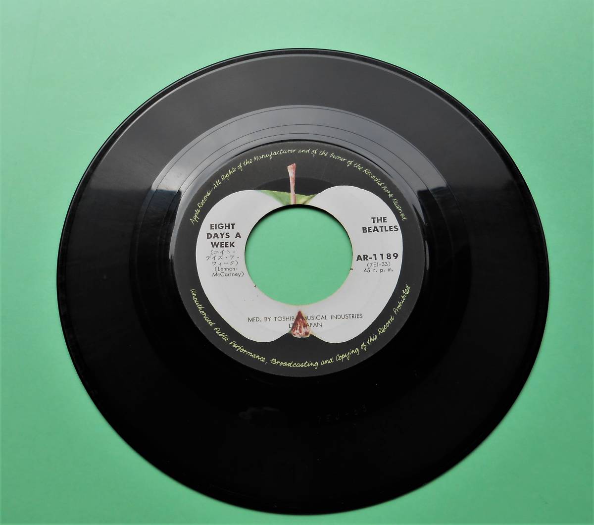 10 アップル　500円盤 For Saleの裏ジャケ写真使用って地味過ぎない？　玉ねぎ頭ジョージ　AR-189　ノーリプライ The Beatles ビートルズ_9