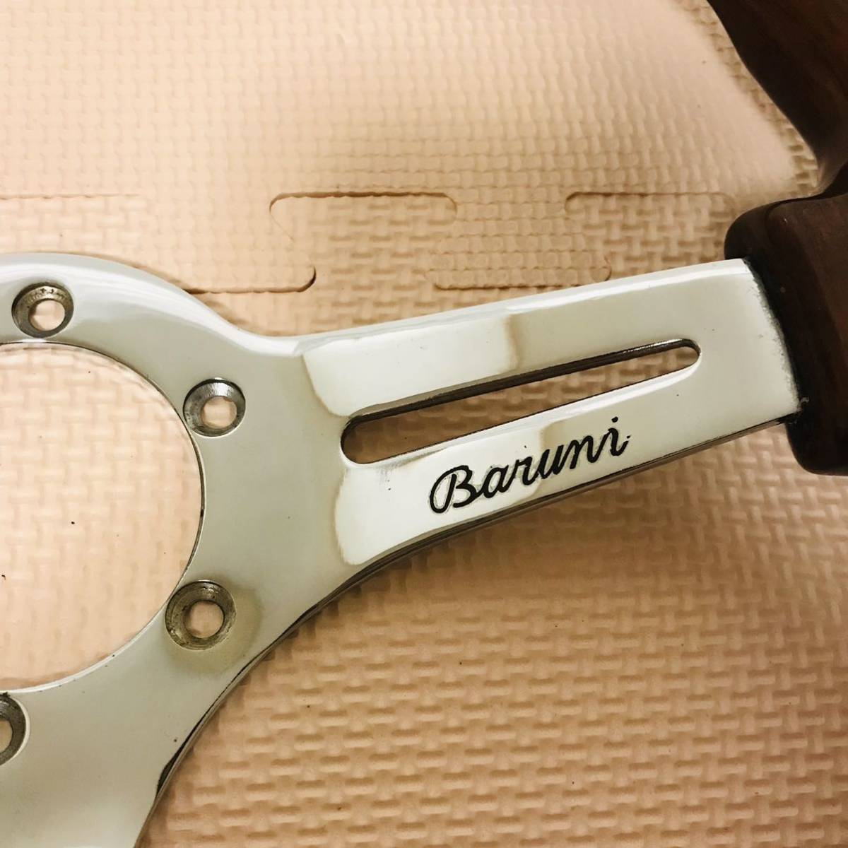 Baruni バルニ ウッドステアリング Baruni バルニ ウッドステアリング BARUNI ウッドタイプ 約35㎝