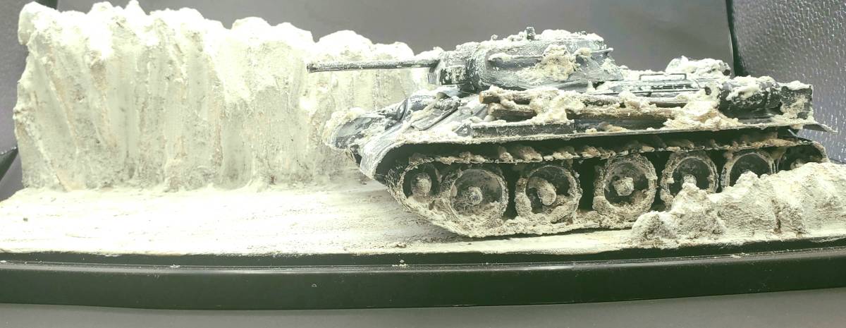タミヤ 1/35 ソビエト T-34/76戦車 1942年型 ジオラマ 雪原 