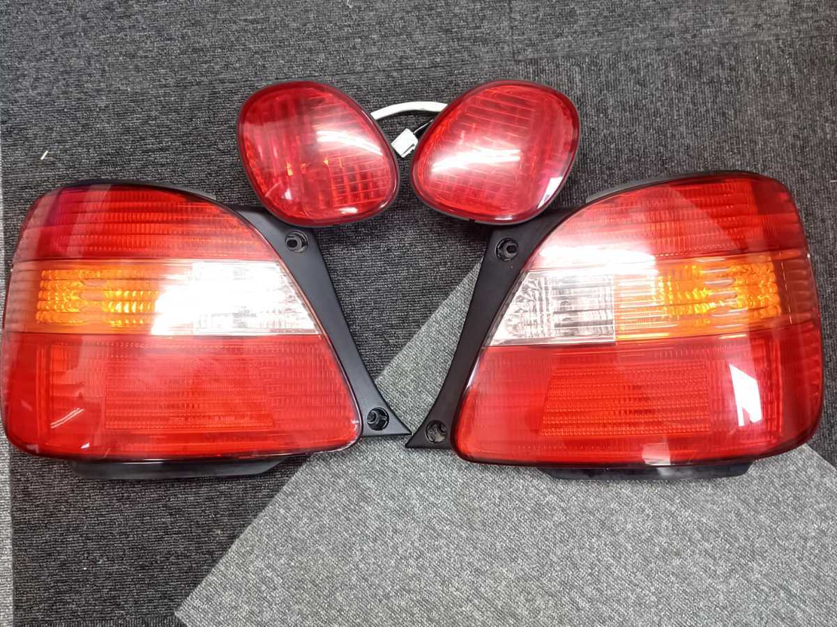 M_アリスト後期(JZS161)テールレンズ テールランプ 左右【332T