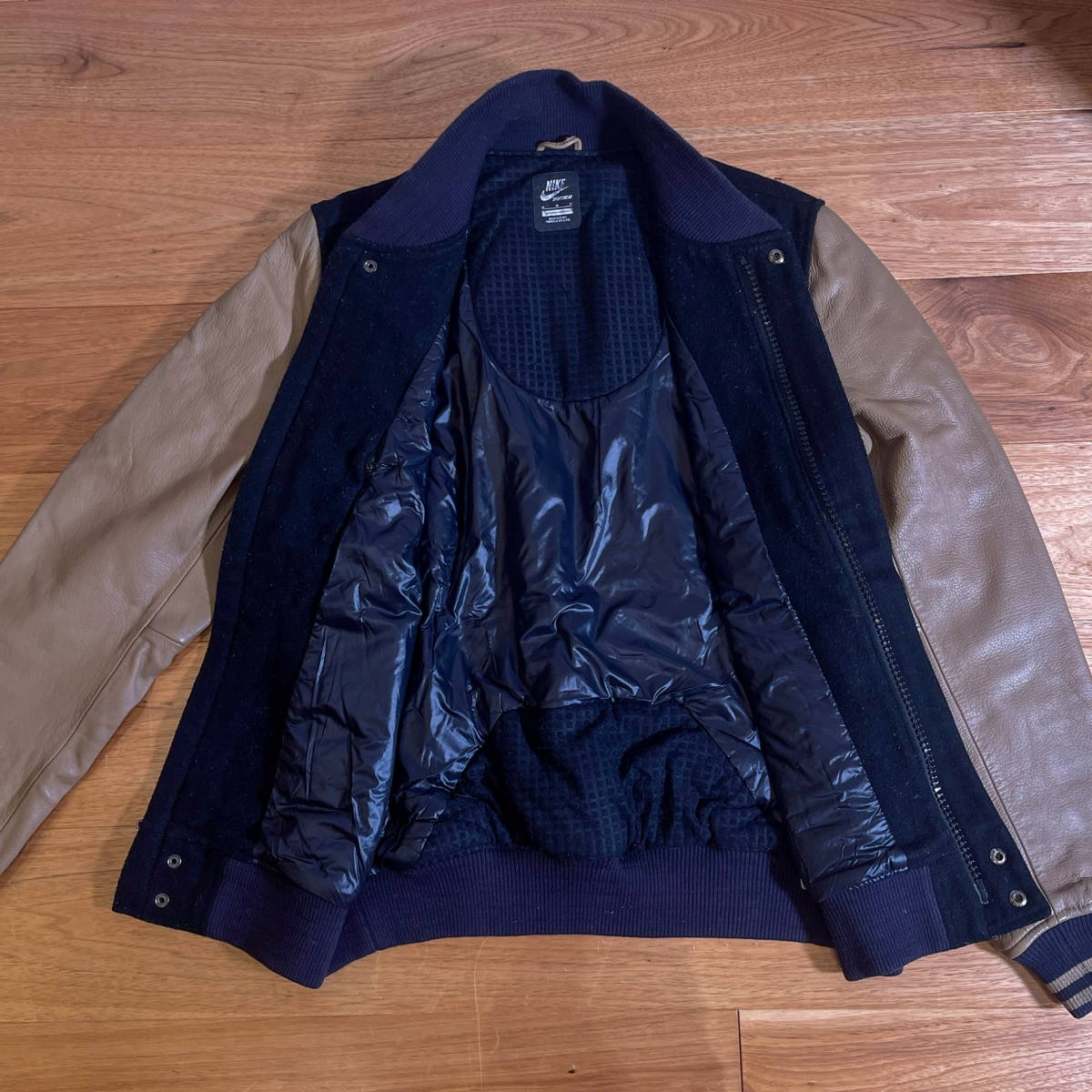 名作】 NIKE NSW DESTROYER JACET／デストロイヤー スタジャン ウール 