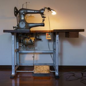 希少】卓上仕様 SEIKO TE-2S 上下送り 腕ミシン レザークラフト（腕  