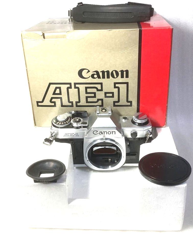 ☆完動・極美品☆Canon AE-1 Silver ボディ 元箱 ストラップ ボディ 