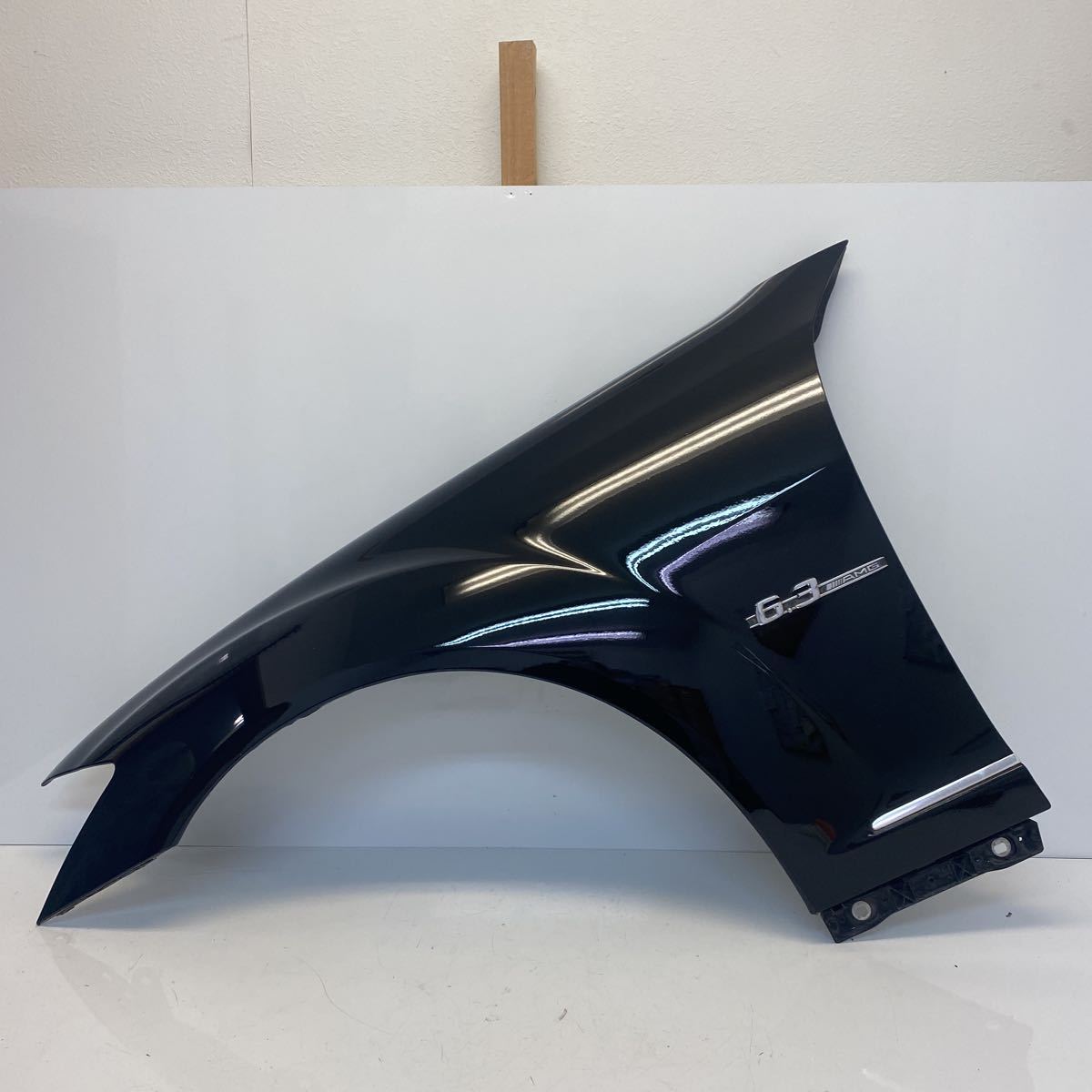 ☆メルセデス ベンツW221 Sクラス☆左フェンダー/中古品 YA570｜外装 