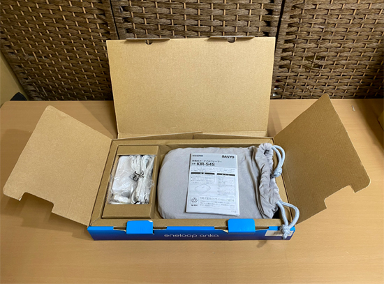 未使用品 サンヨー 充電式ポータブルウォーマー KIR-S4S 三洋 SANYO