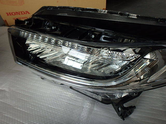 ヴェゼル 純正 左右 LED 良品 コイト100－62292 ヴェゼル