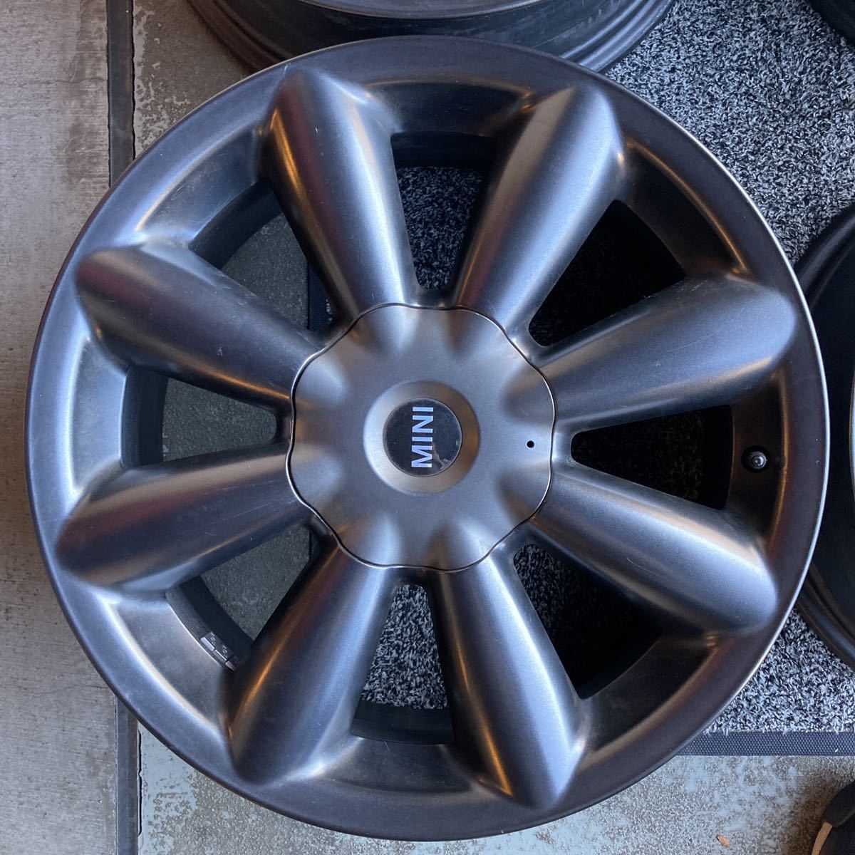 BMW MINI ミニ 純正 R60 クロスオーバー 18インチ 7.5J +52 PCD120 5穴 