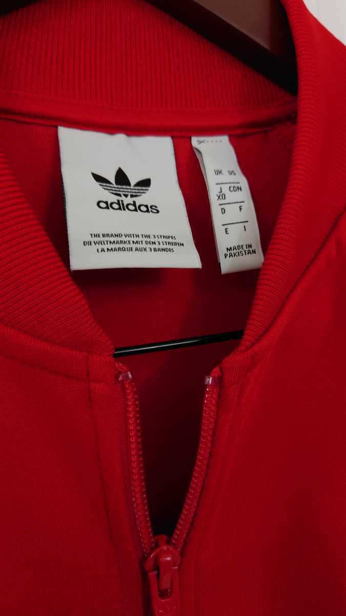 Adidas アディダスオリジナルス トラックジャケット ジャージ トラックトップ Adidas Originals K Pop 韓国 アイドル 赤 アディダス 売買されたオークション情報 Yahooの商品情報をアーカイブ公開 オークファン Aucfan Com