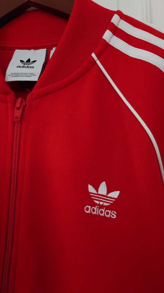 Adidas アディダスオリジナルス トラックジャケット ジャージ トラックトップ Adidas Originals K Pop 韓国 アイドル 赤 アディダス 売買されたオークション情報 Yahooの商品情報をアーカイブ公開 オークファン Aucfan Com