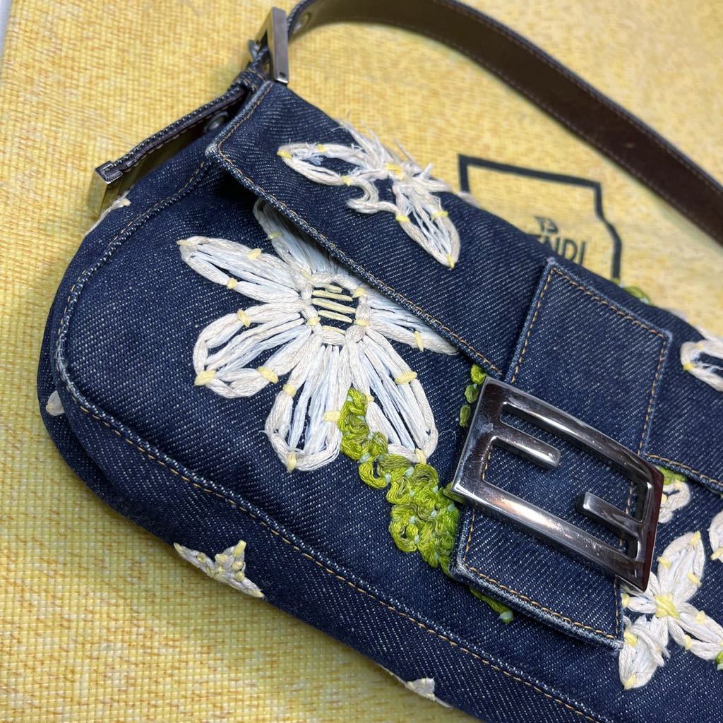 希少 】 1円 スタート FENDI フェンディ マンマバケット フラワー 花柄 