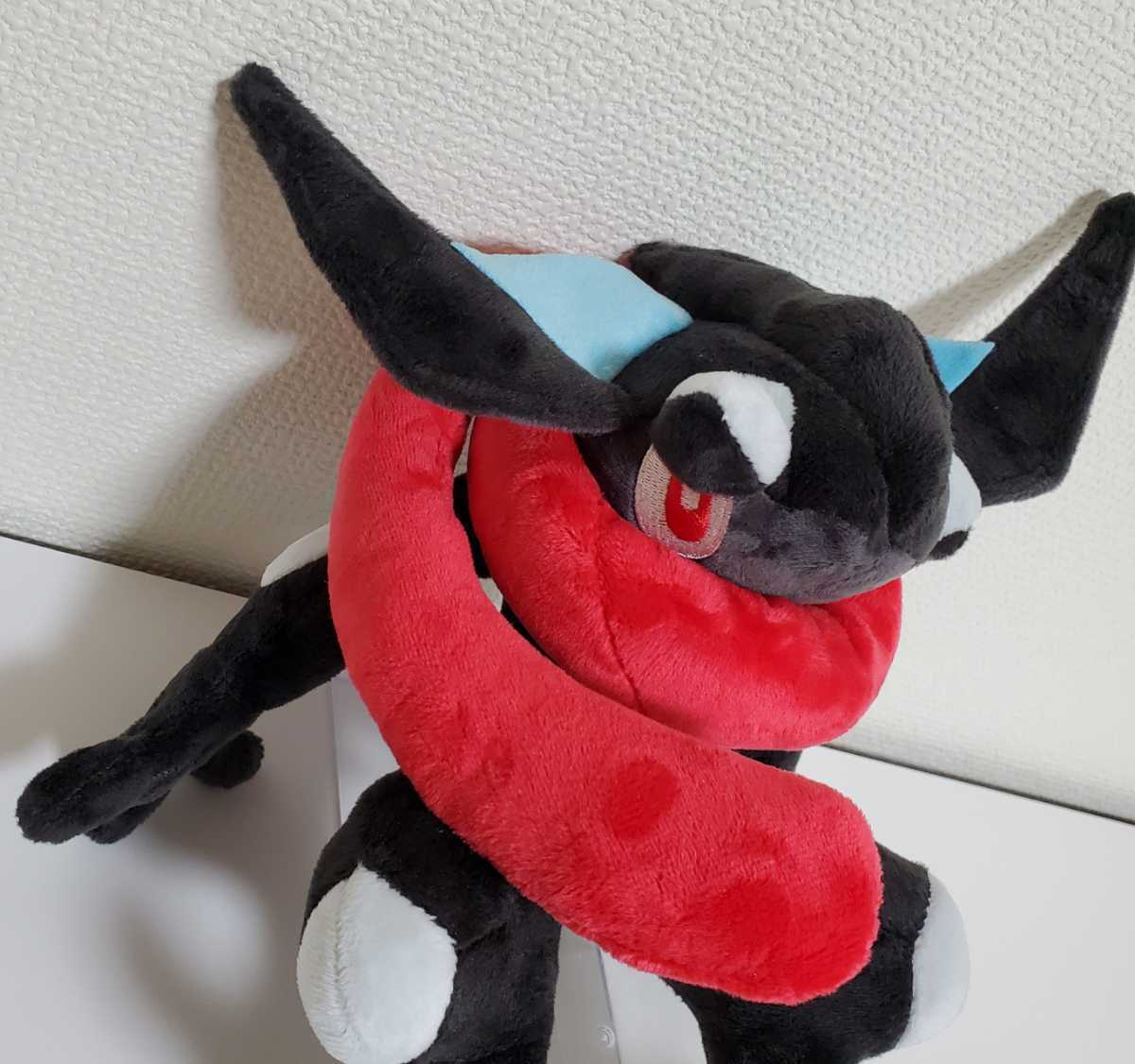 ポケモンぬいぐるみ ゲッコウガ 色違い ポケットモンスター キャラクター X Y ソード シールド レックウザ ブラッキー リザードン ポケットモンスター 売買されたオークション情報 Yahooの商品情報をアーカイブ公開 オークファン Aucfan Com