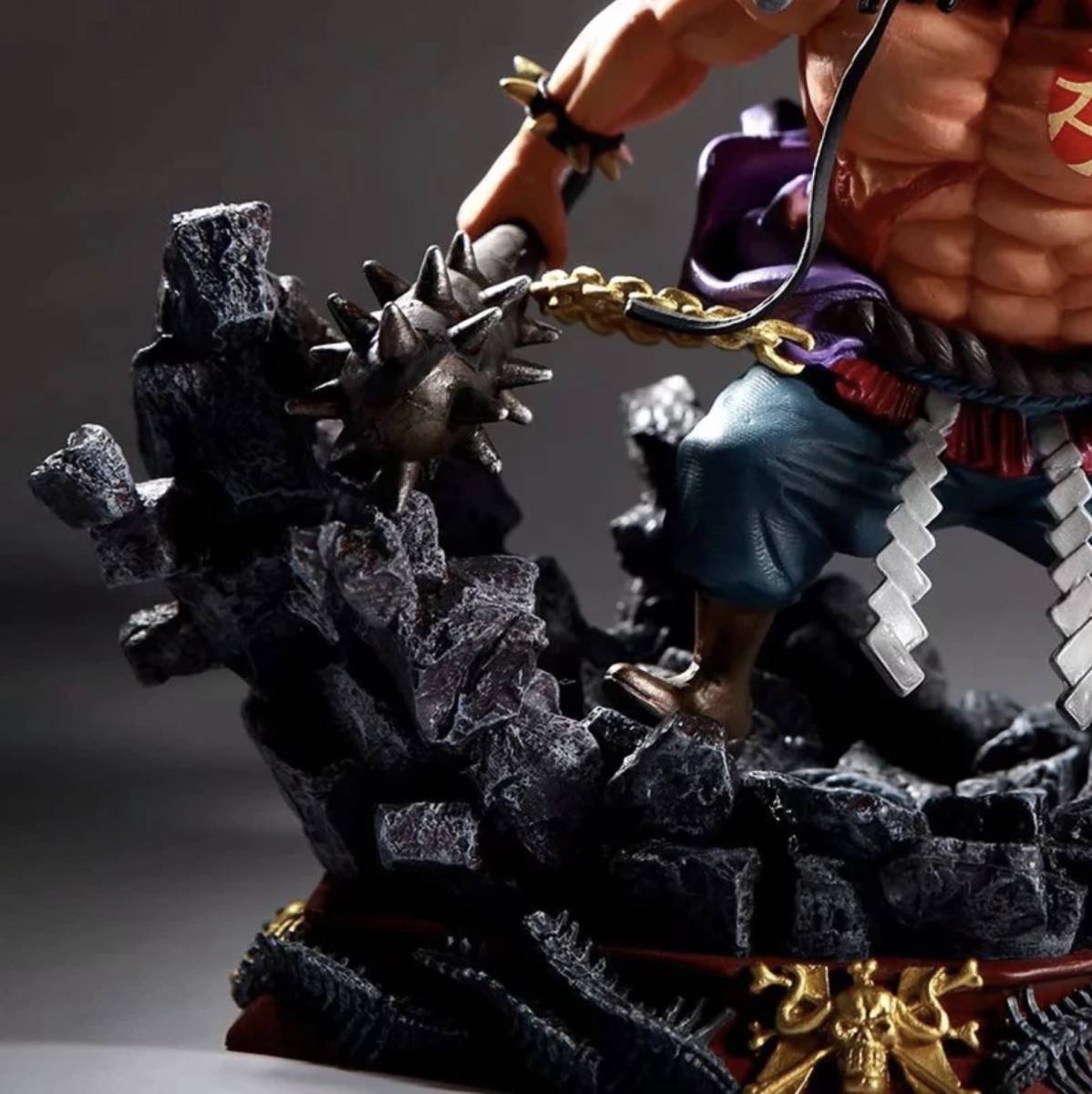 おもちゃ屋】 ONE PIECE 百獣の カイドウ フィギュア 四皇 ワンピース