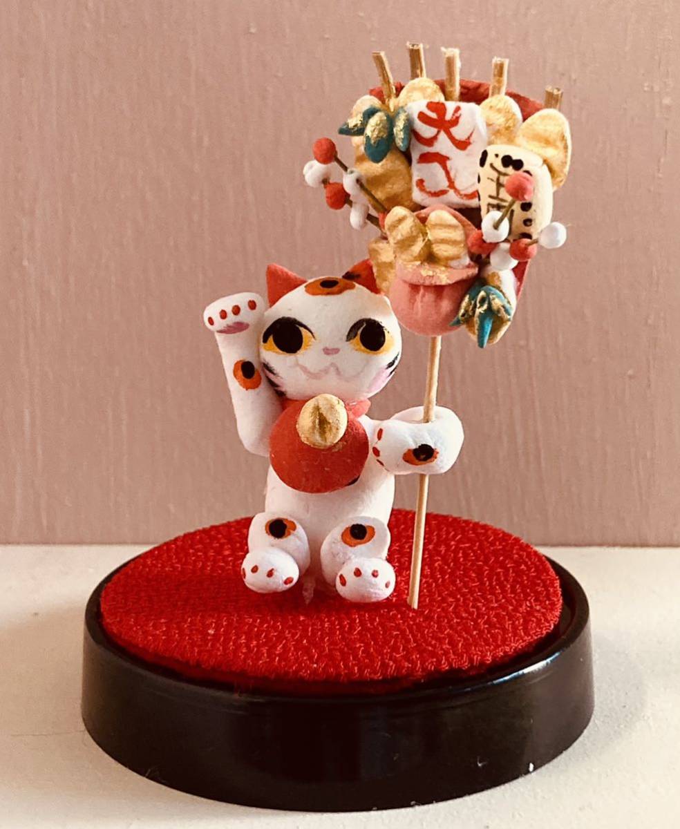 こぐまのおみせ 樹脂粘土 クレイクラフト ミニチュア ドールハウス 極小 招き猫 熊手 縁起物 招福 置き型ケース入り飾り 完成品 売買されたオークション情報 Yahooの商品情報をアーカイブ公開 オークファン Aucfan Com
