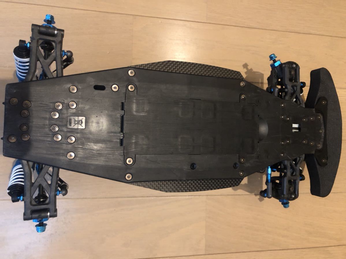 タミヤTA06シャーシ、オプション装備、日産GTRボディ付き タミヤTA06シャーシ、オプション装備、日産GTRボディ付き タミヤ