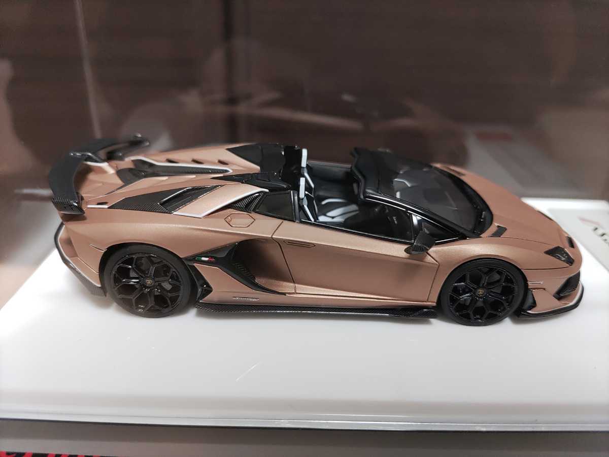 アイドロン 1/43 ランボルギーニ アヴェンタドール SVJ ロードスター