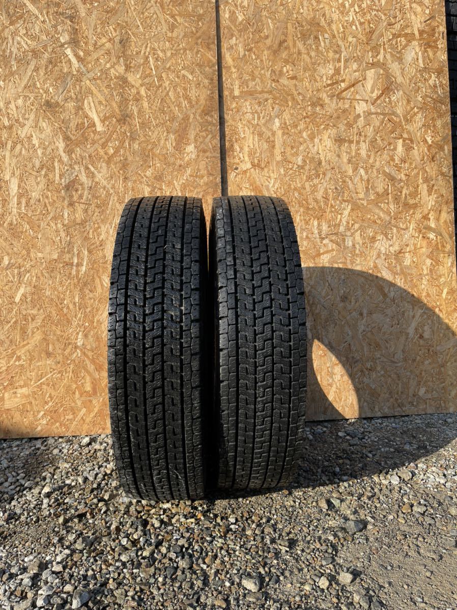 No:82 バリ溝 スタッドレス YOKOHAMA ZEN 903ZW 225/80R17.5 123/122L 2